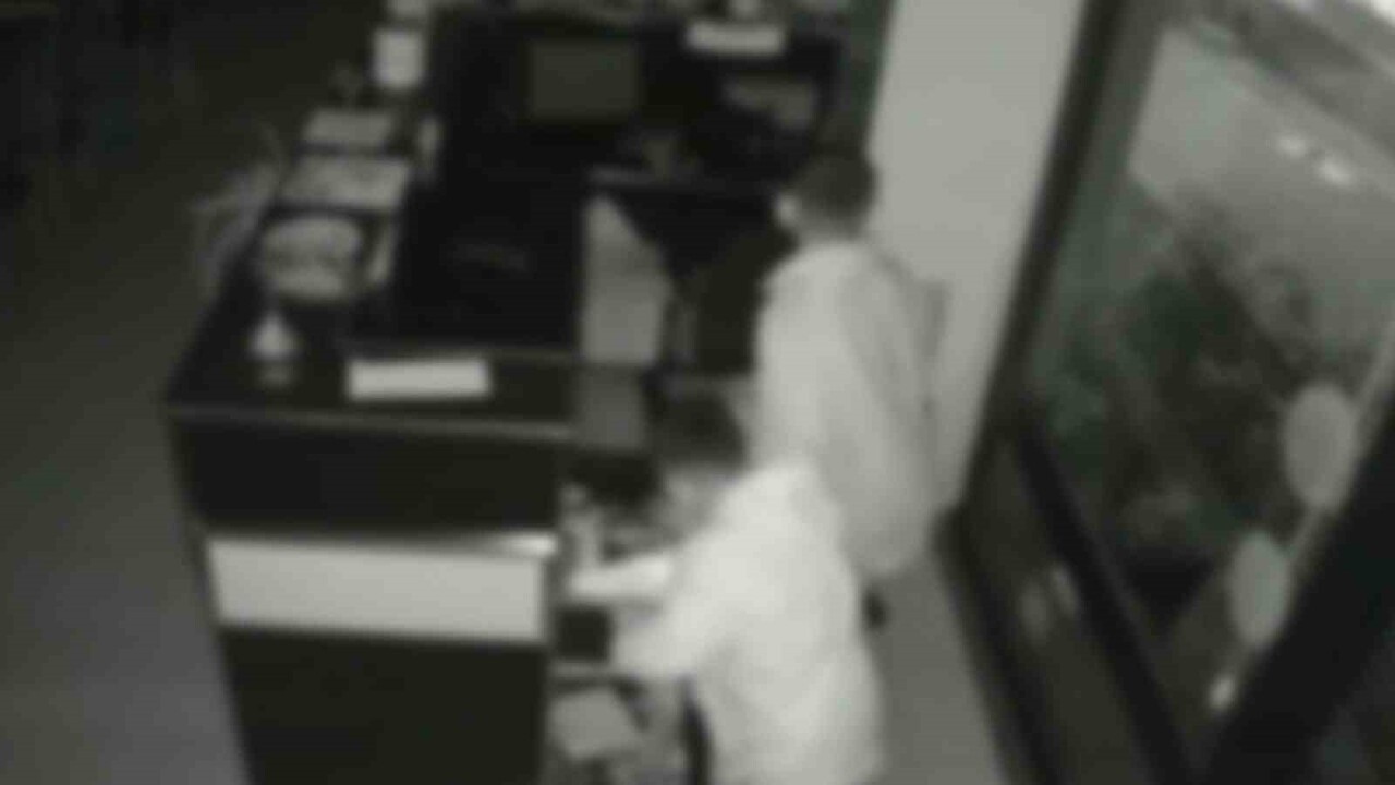 SÜLEYMANPAŞA'DA GECE BOYUNCA YAŞANAN HIRSIZLIK ZİNCİRİ, ESNAFI TEDİRGİN EDERKEN OLAYLARIN TAMAMI...