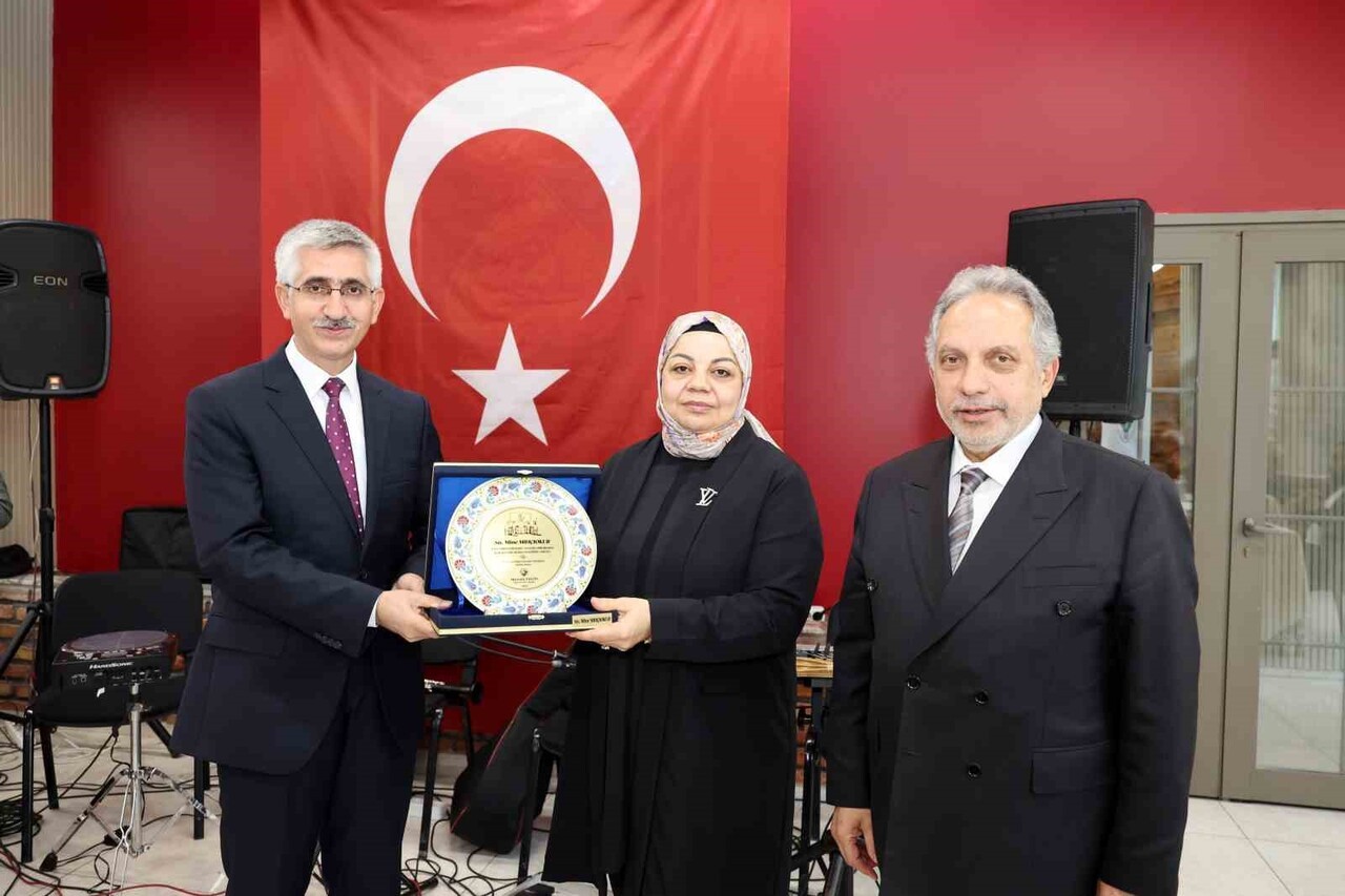 TALAS BELEDİYESİNİN ÖĞRETMENLERE VE EĞİTİM CAMİASINA VERDİĞİ KIYMETİ BİR KEZ DAHA ORTAYA KOYAN...