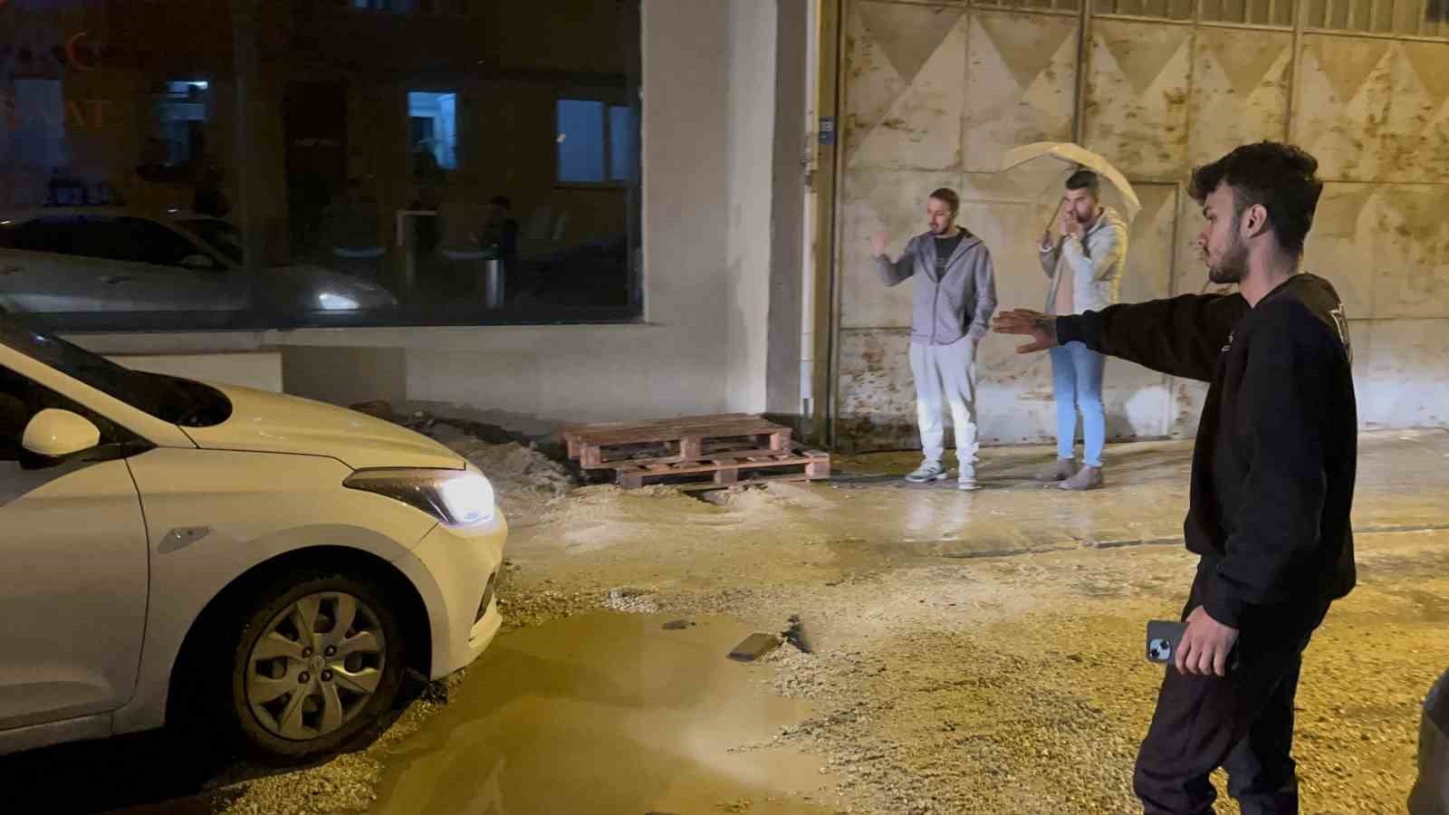 TEKİRDAĞ’DA SÜRÜCÜLERİN ÇUKURLARLA İMTİHANI