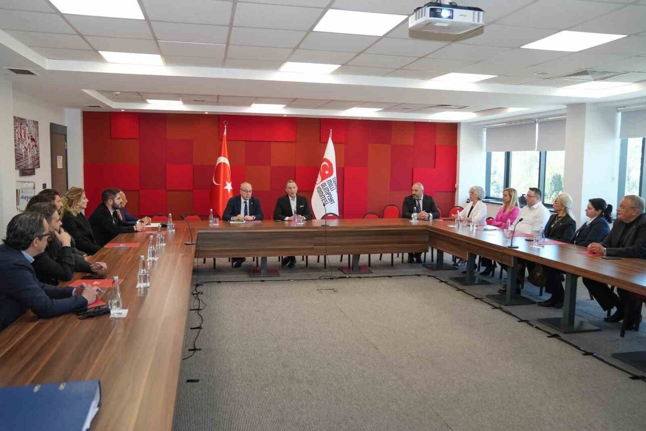 TMOK FAİR PLAY ÜNİVERSİTELER KERVANI, CUMA GÜNÜ SAAT 14.00’TE KOCAELİ ÜNİVERSİTESİ ÖĞRENCİLERİ İLE...