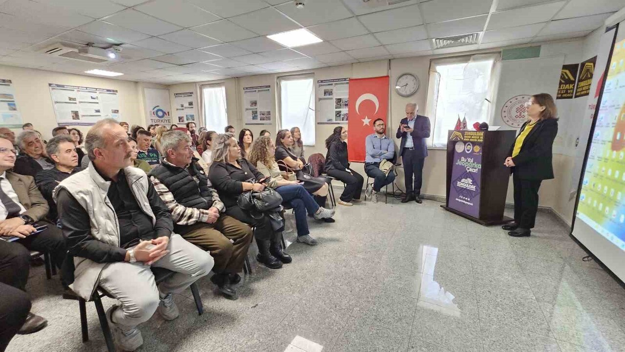 TORAKS DERNEĞİ MESLEKSEL AKCİĞER HASTALIKLARI ÇALIŞMA GRUBU İLE BATI KARADENİZ ŞUBESİ'NİN...