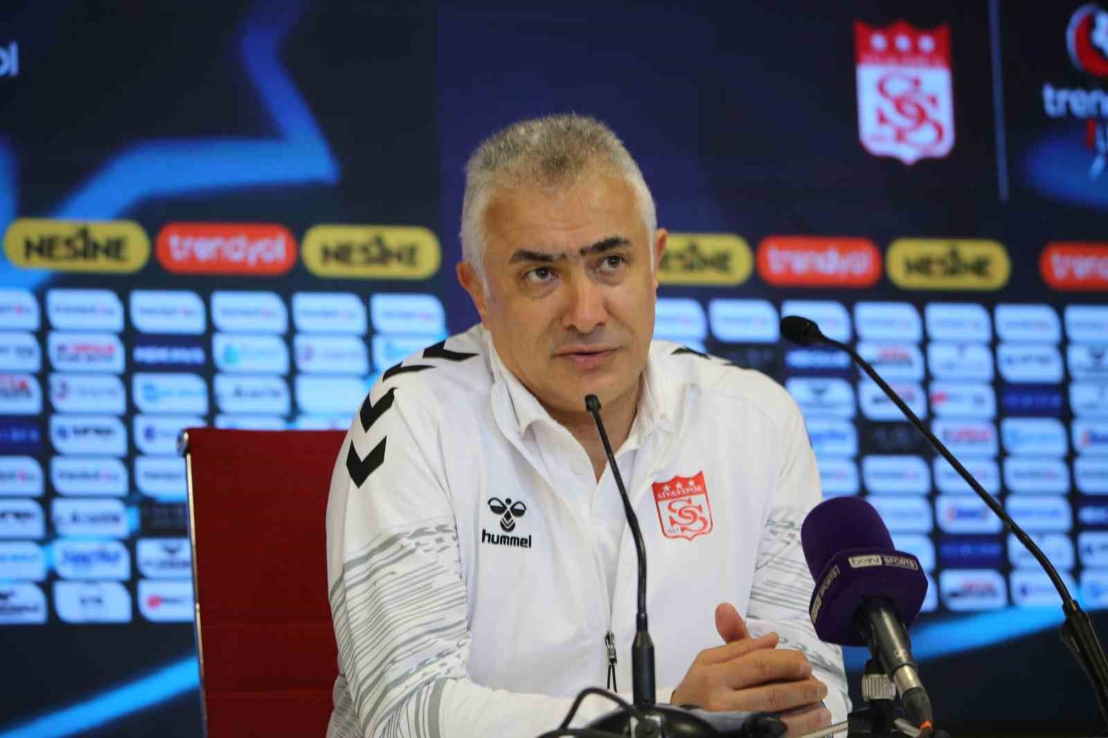 TRENDYOL 1. LİG’İN 13. HAFTASINDA MANİSA FUTBOL KULÜBÜ’NÜ EVİNDE 3-2 MAĞLUP EDEN ÖZBELSAN...