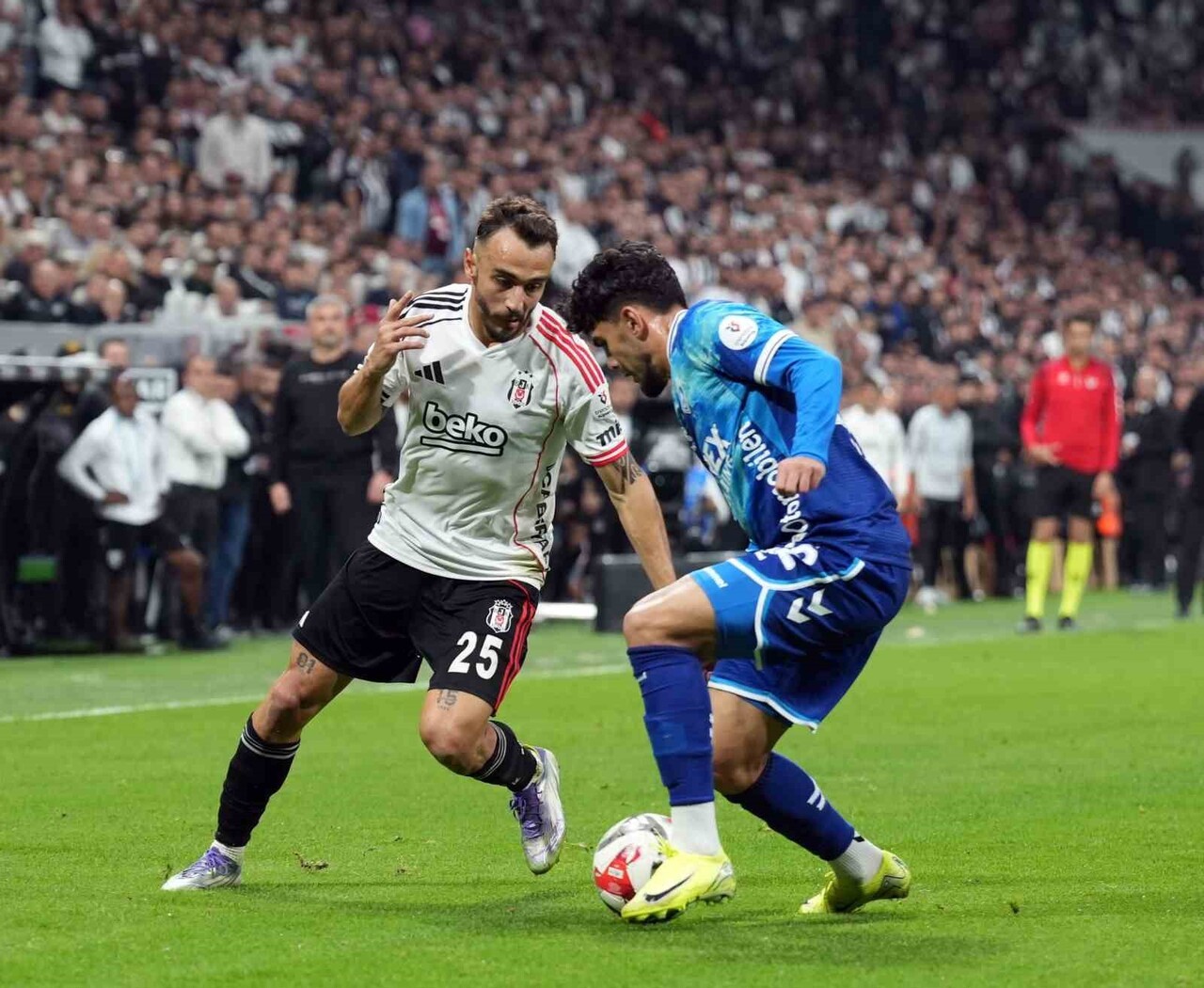 TRENDYOL SÜPER LİG’İN 13. HAFTASINDA BEŞİKTAŞ, SAHASINDA KARŞILAŞTIĞI SAMSUNSPOR İLE 1-1 BERABERE...
