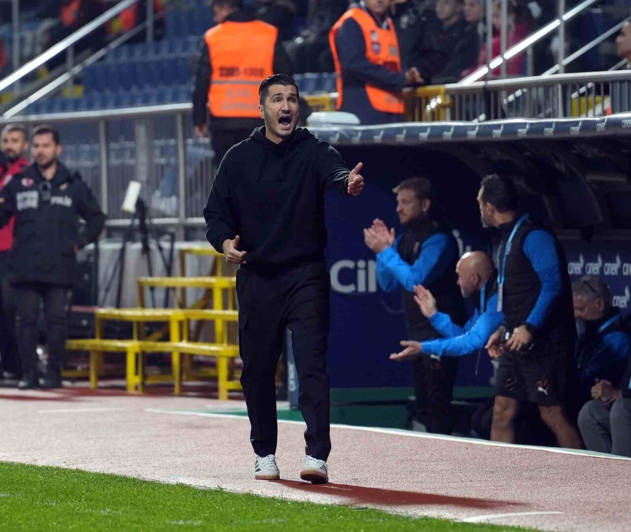 TRENDYOL SÜPER LİG’İN 14. HAFTASINDA KASIMPAŞA, SAHASINDA RAMS BAŞAKŞEHİR İLE KARŞILAŞIYOR....