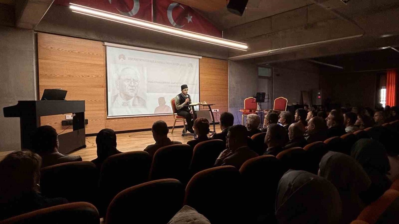 TÜRK EDEBİYATININ ÖNEMLİ İSİMLERİNDEN ŞAİR, YAZAR VE MÜTEFEKKİR SEZAİ KARAKOÇ, VEFATININ 4’ÜNCÜ...