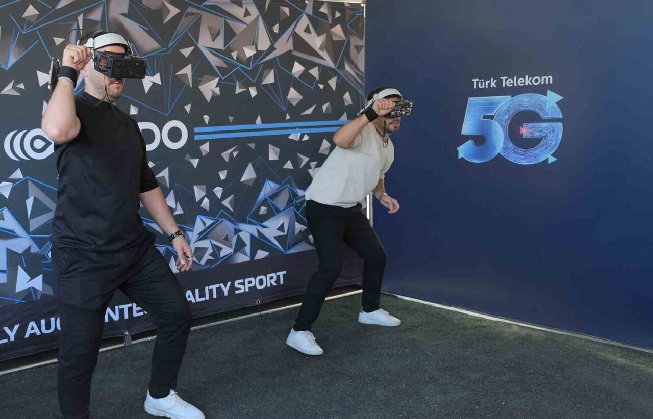 TÜRK TELEKOM’UN GENÇLİK MARKASI SELFY, GELENEKSELLEŞEN FESTİVALİYLE EĞLENCE, MÜZİK VE SPORU...