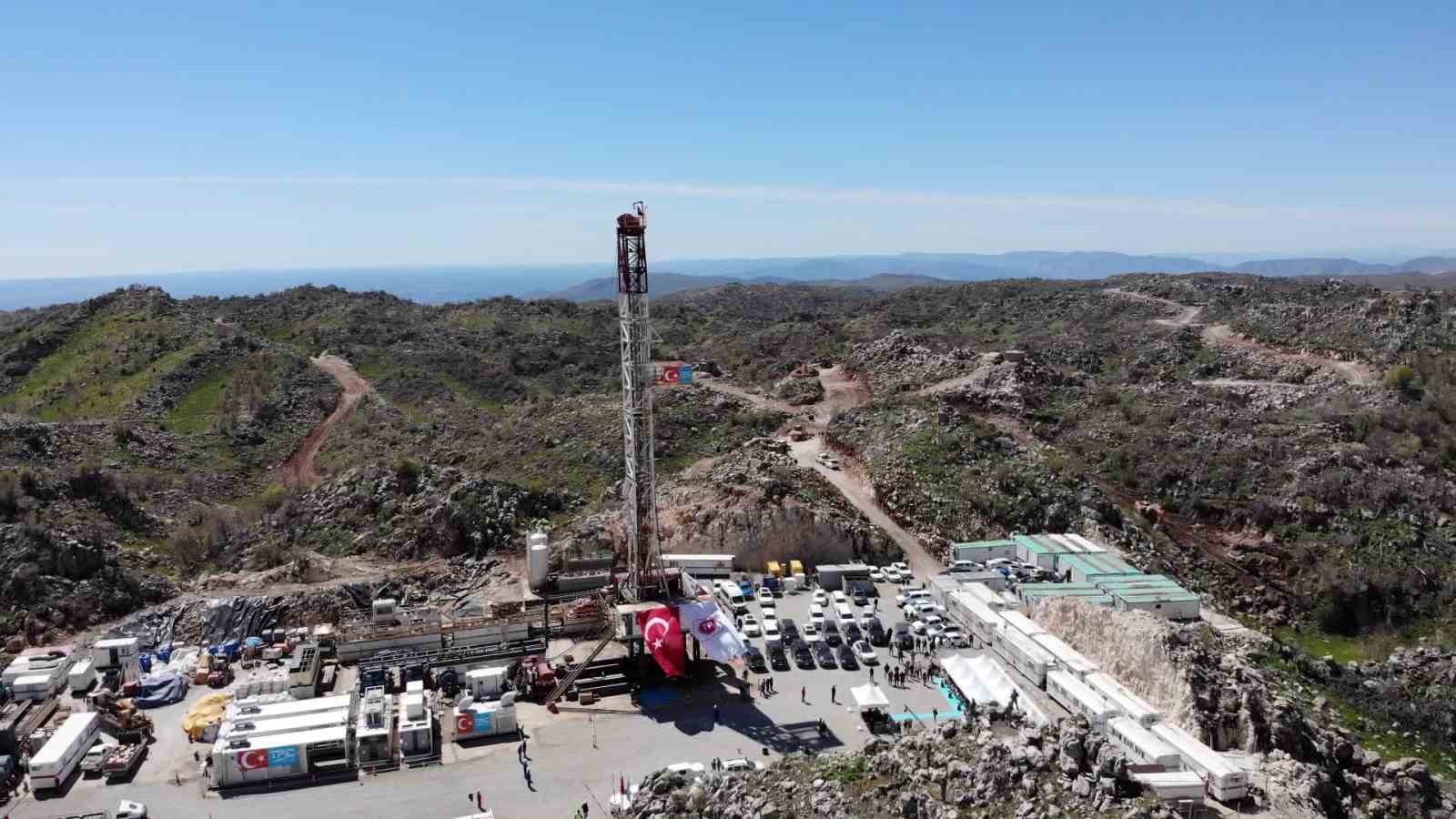 TÜRKİYE'NİN ENERJİ BAĞIMSIZLIĞINA DAMGA VURAN GABAR PETROL SAHASI, DÜNDEN BUGÜNE ADETA BİR BAŞARI...