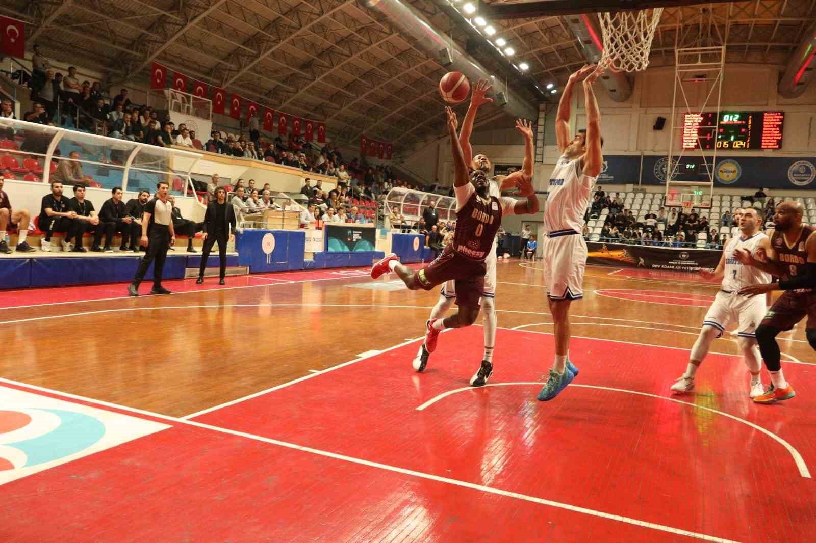 TÜRKİYE BASKETBOL LİGİ’NİN 10. HAFTASINDA KOCAELİ BÜYÜKŞEHİR BELEDİYE KAĞITSPOR KONUK ETTİĞİ...