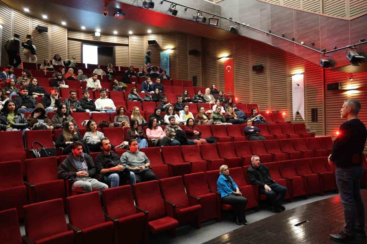 TÜRKİYE’DE KISA FİLM KÜLTÜRÜNÜN GELİŞMESİNE ÖNEMLİ KATKILAR SUNAN 21 YILDIR SÜRDÜRDÜĞÜ “AKBANK...