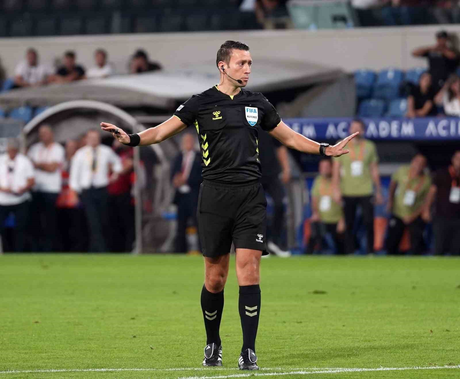 TÜRKİYE FUTBOL FEDERASYONU (TFF) ÜST KLASMAN HAKEMİ ZORBAY KÜÇÜK'ÜN DOSYASINI İNCELEDİĞİNİ VE...