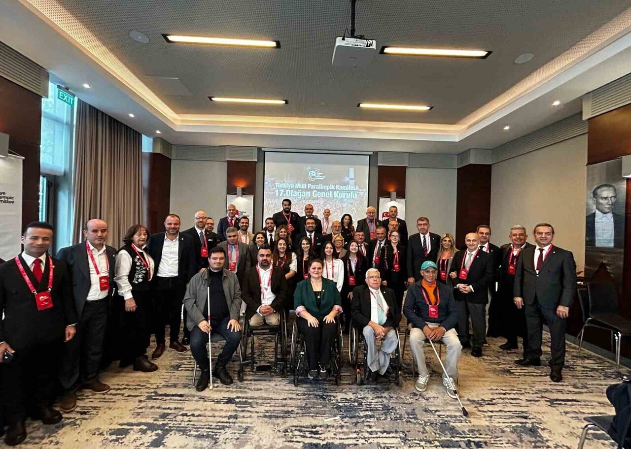 TÜRKİYE MİLLİ PARALİMPİK KOMİTESİ’NİN (TMPK) 17. OLAĞAN GENEL KURULU, İSTANBUL’DA ÜYELERİNİN...