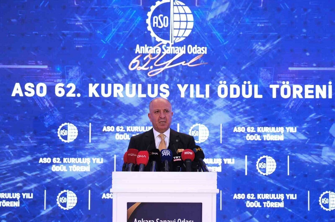 TÜRKİYE ODALAR VE BORSALAR BİRLİĞİ (TOBB) BAŞKANI RİFAT HİSARCIKLIOĞLU, "ASO, HAYATA GEÇİRDİĞİ...