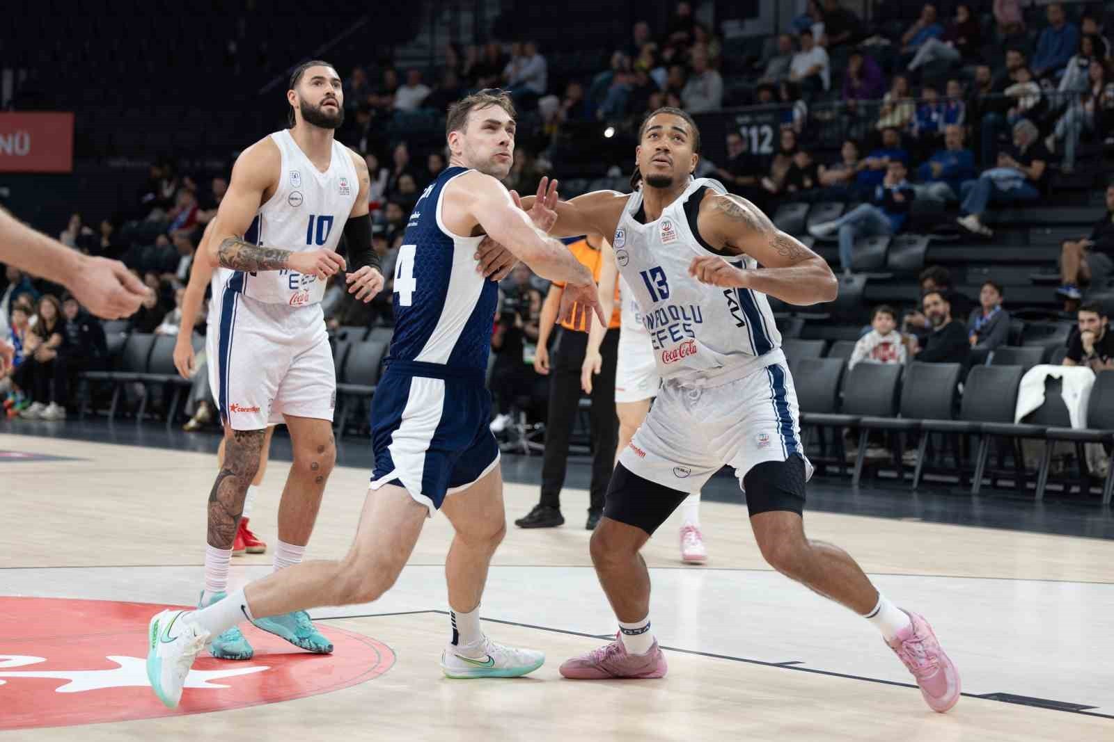 TÜRKİYE SİGORTA BASKETBOL SÜPER LİGİ'NİN 8. HAFTASINDA BAHÇEŞEHİR KOLEJİ, DEPLASMANDA A. EFES’İ...
