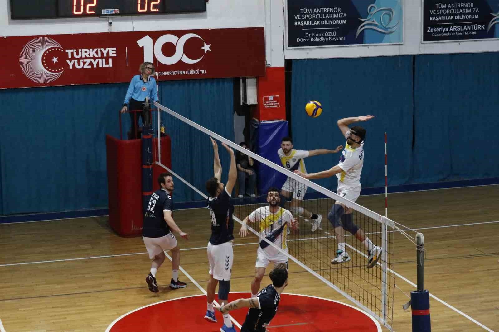 TÜRKİYE VOLEYBOL FEDERASYONU (TVF) ERKEKLER 1. LİGİ'NDE MÜCADELE EDEN DÜZCE BELEDİYESİ SPOR...