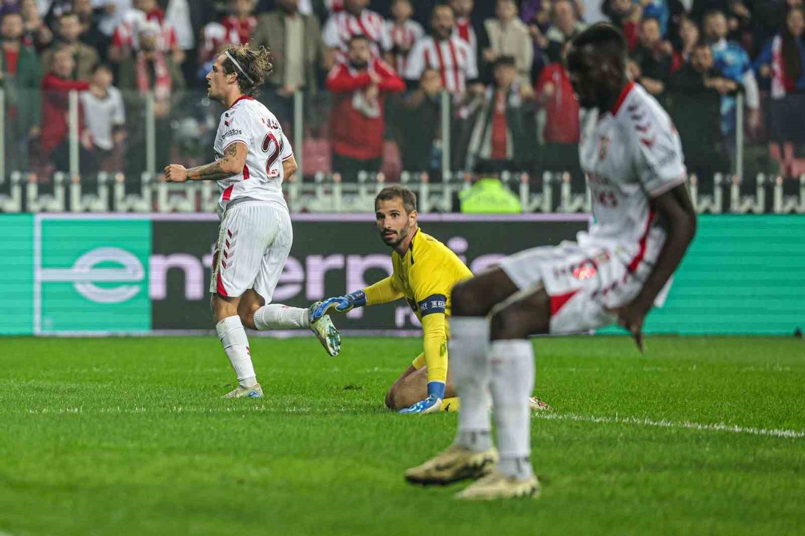 UEFA KONFERANS LİGİ 3. HAFTA MAÇINDA SAMSUNSPOR, SAHASINDA MALTA EKİBİ HAMRUN İLE KARŞILAŞIYOR....