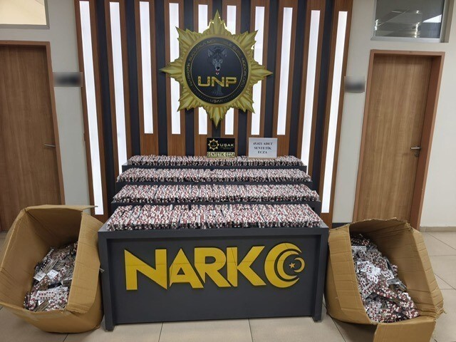 UŞAK İL EMNİYET MÜDÜRLÜĞÜ NARKOTİK SUÇLARLA MÜCADELE ŞUBE MÜDÜRLÜĞÜ EKİPLERİNCE İL MERKEZİNDE...