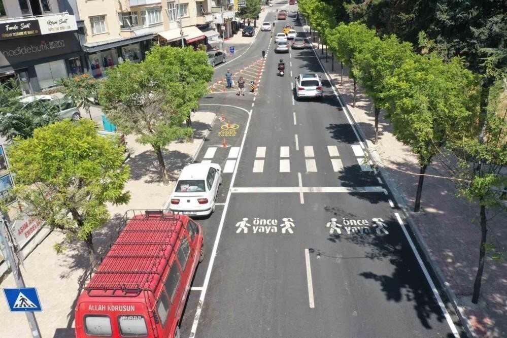 UŞAK’TA AÇIKLANAN MOTORLU KARA TAŞITLARI 2025 YILI EKİM AYI VERİLERİNE GÖRE İL GENELİNDE TOPLAM...