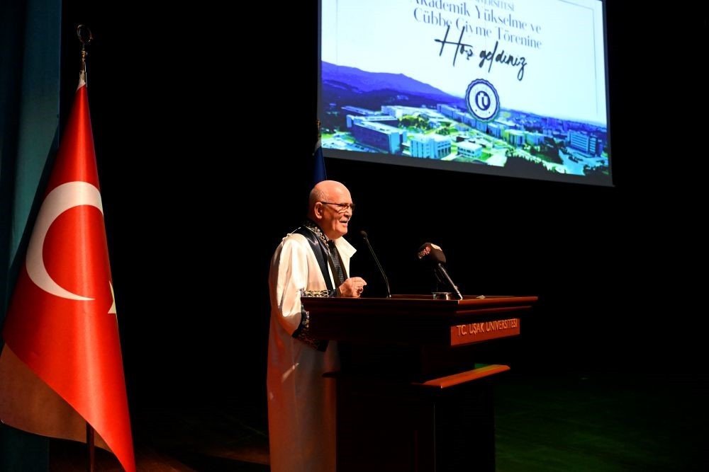 UŞAK ÜNİVERSİTESİ 2025-2026 AKADEMİK YÜKSELME VE CÜBBE GİYME TÖRENİ, 4 KASIM 2025 TARİHİNDE RECEP...