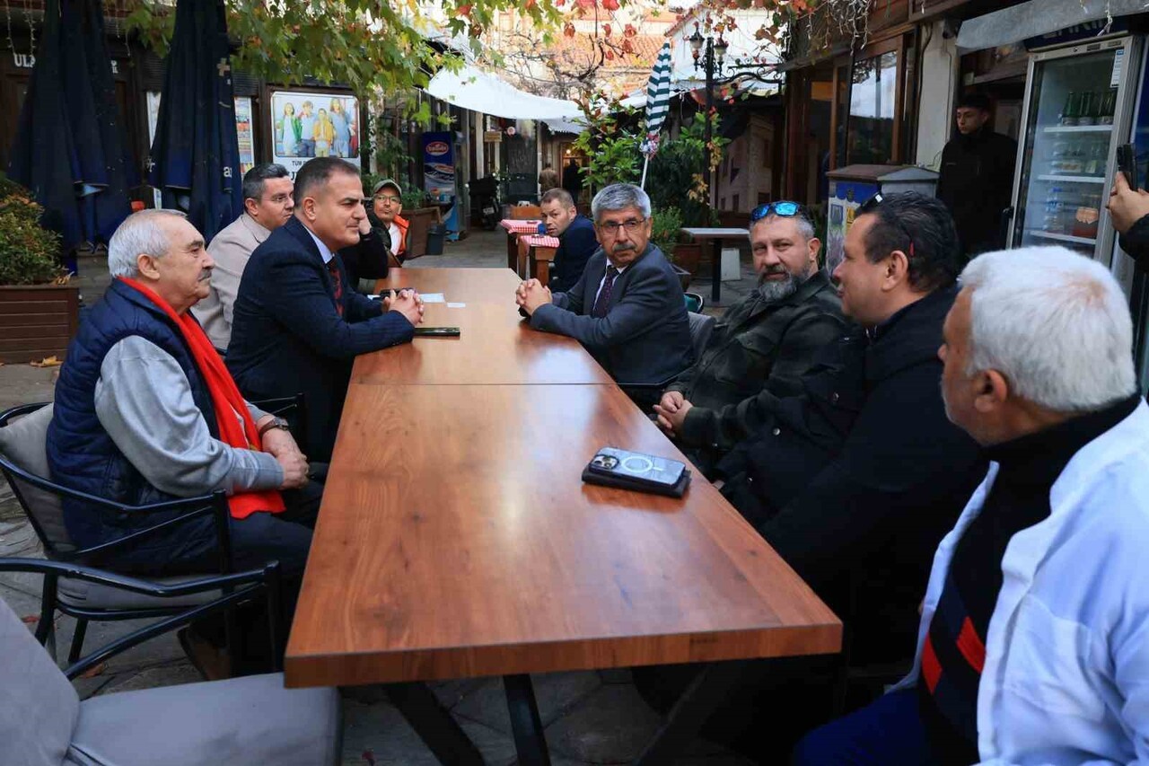 VALİ AKBIYIK VE REKTÖR KAÇAR ESNAF ZİYARETİNDE