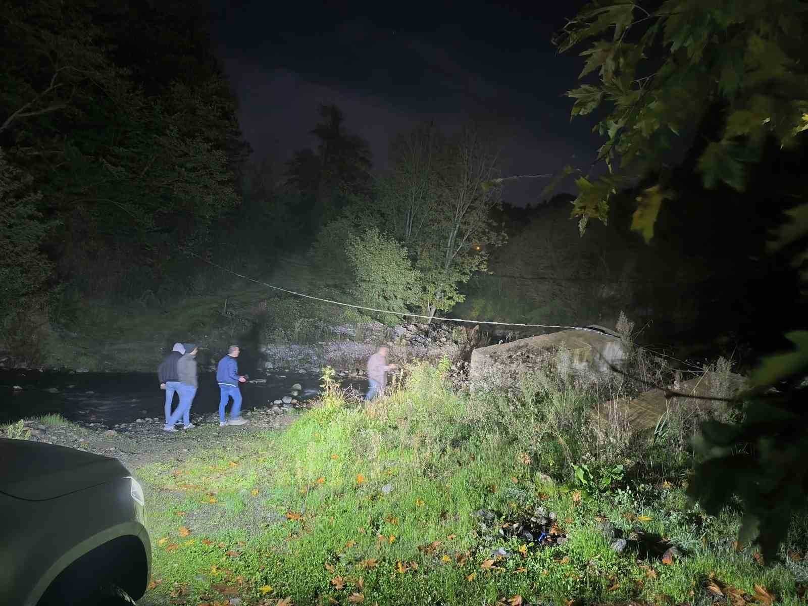 VATANDAŞLARIN ARAMA ÇALIŞMASI