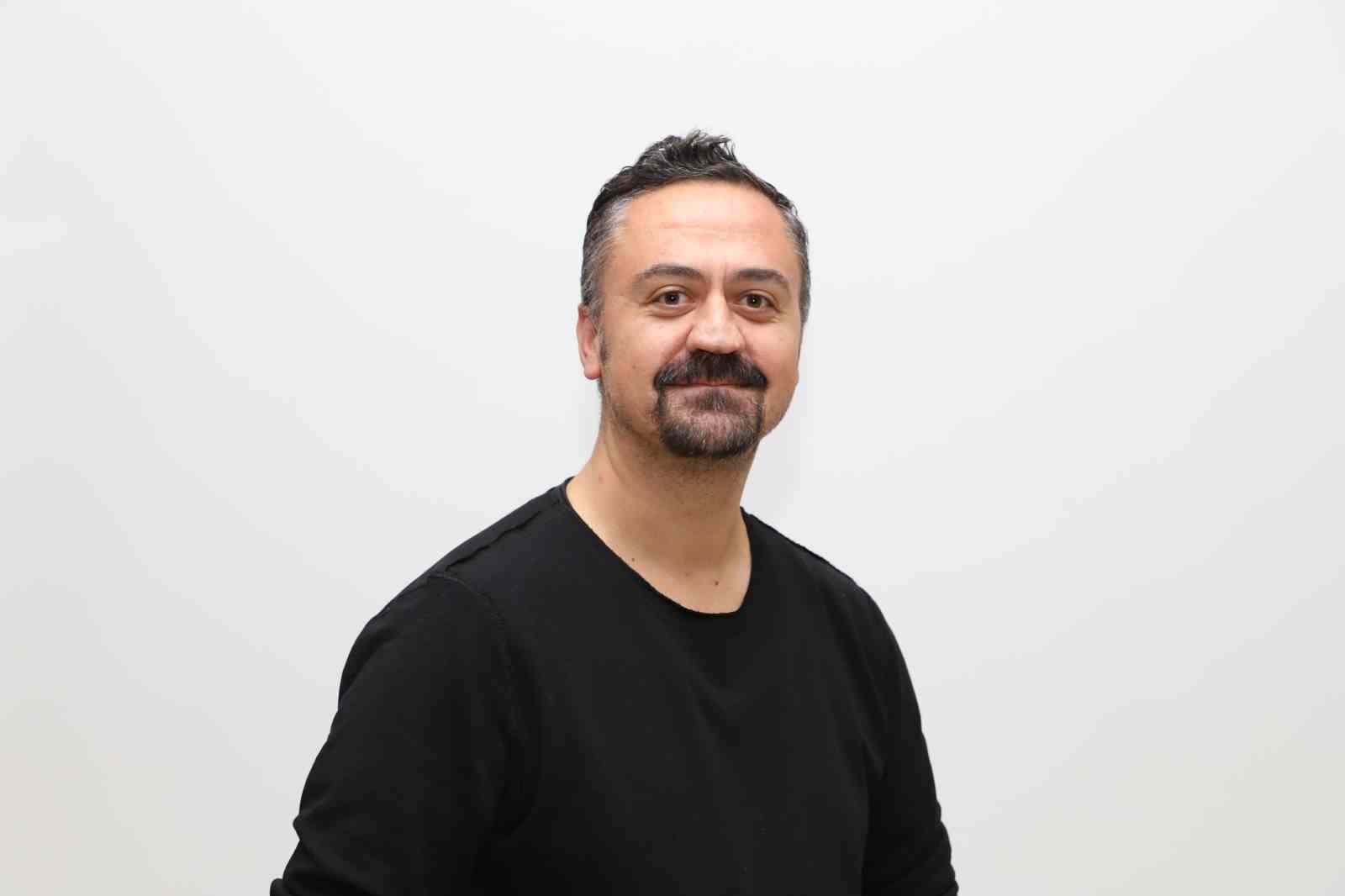 YAPAY ZEKÂ ÇAĞINDA DİJİTAL ŞÜPHECİLİĞİN DOĞDUĞUNU BELİRTEN DOÇ. DR. MEHMET YAKIN, ‘GERÇEĞİN ARTIK...