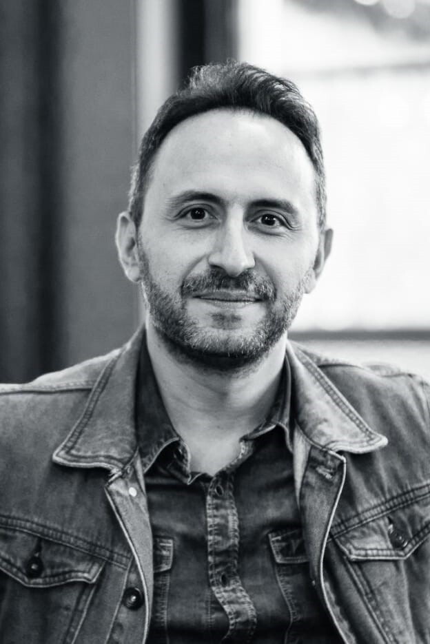 YAZAR MUHAMMED FATİH KILIÇASLAN'IN SON ENDÜLÜS MELİKİ EBU ABBULLAH ES SAĞİR'İN GÖZÜNDEN ENDÜLÜS...