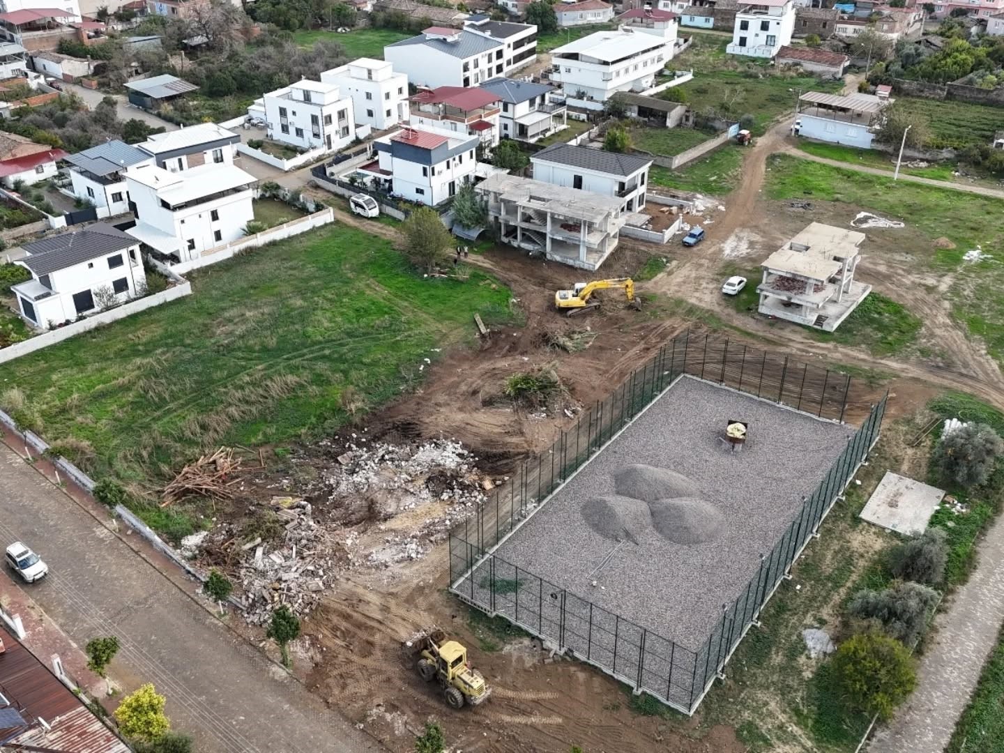 YENİPAZAR’DA ALT YAPI ÇALIŞMALARI DEVAM EDİYOR