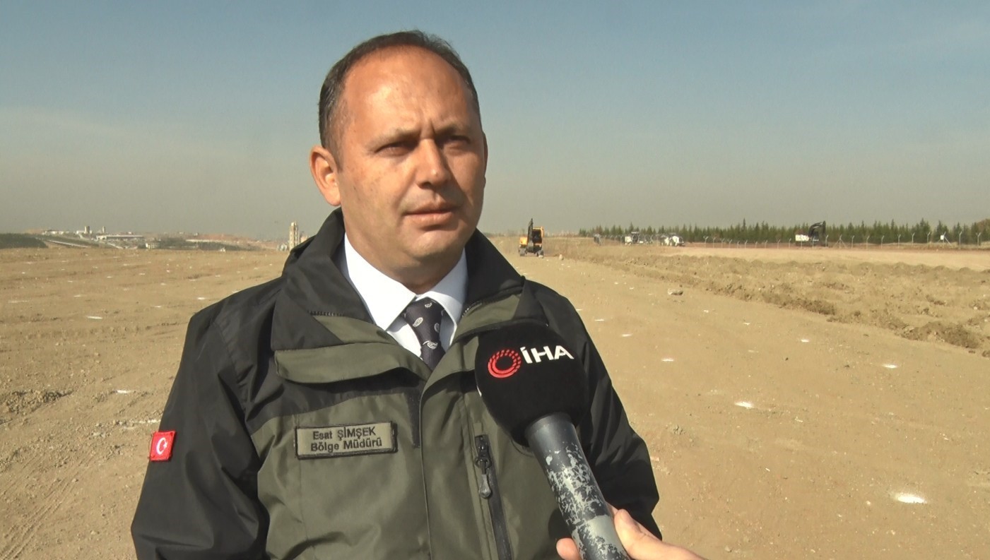 YEŞİL VATAN SEFERBERLİĞİ İLE 11 KASIM MİLLİ AĞAÇLANDIRMA GÜNÜ KAPSAMINDA ANKARA'DA 423 BİN FİDAN...