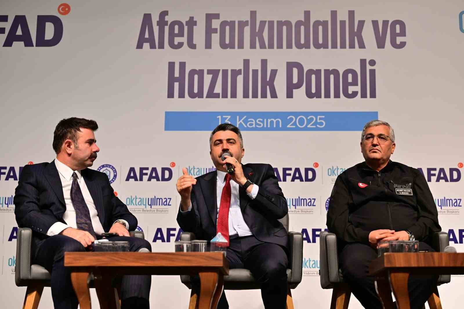 YILDIRIM BELEDİYESİ, AFAD İŞ BİRLİĞİYLE ‘AFET FARKINDALIK VE HAZIRLIK PANELİ’...