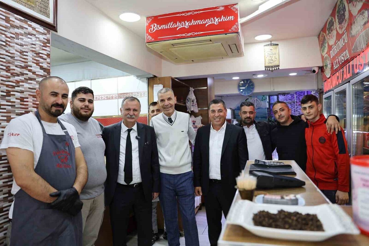 YUNUSEMRE BELEDİYE BAŞKANI SEMİH BALABAN, MAHALLE ZİYARETLERİ KAPSAMINDA BELEDİYE HİZMET BİNASININ...