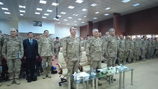 571 genç komando göreve hazır: Orgeneral Ali Çardakcı'dan mezuniyet töreninde "Gönül Coğrafyası"...