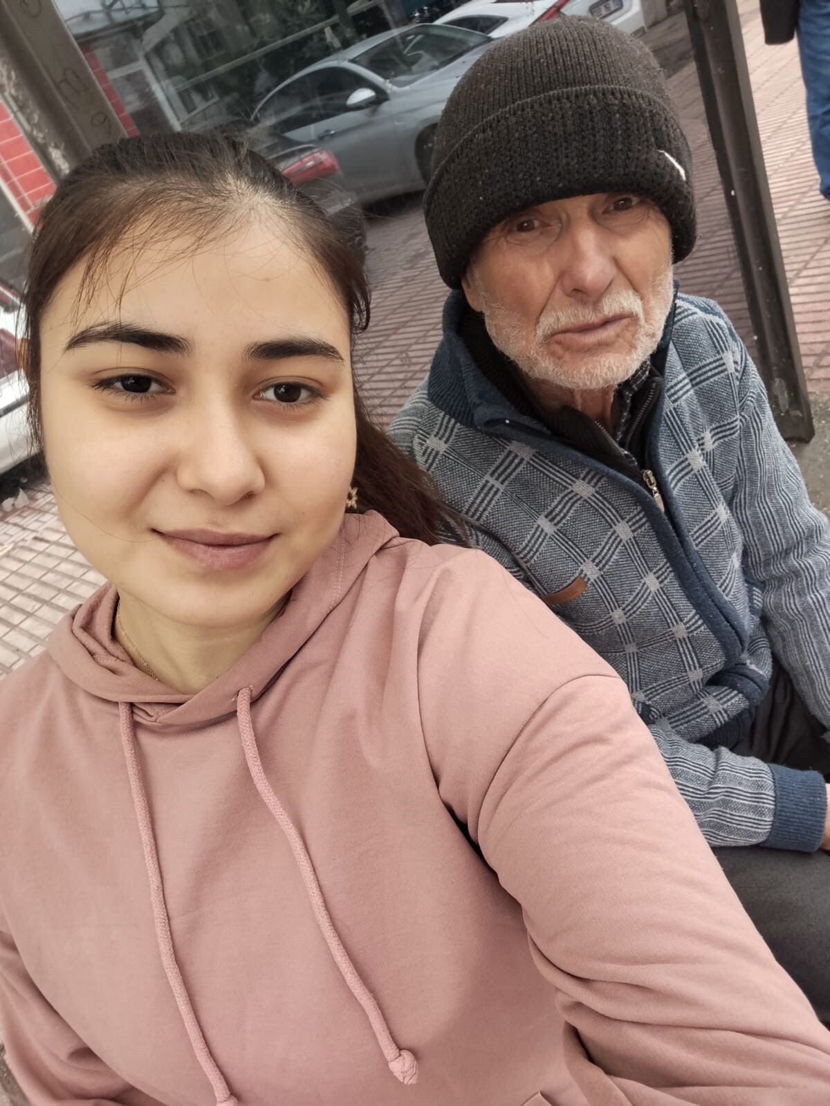 72 YAŞINDAKİ VAHİT ŞENTUNA VE KIZI HATİCE ŞENTUNA