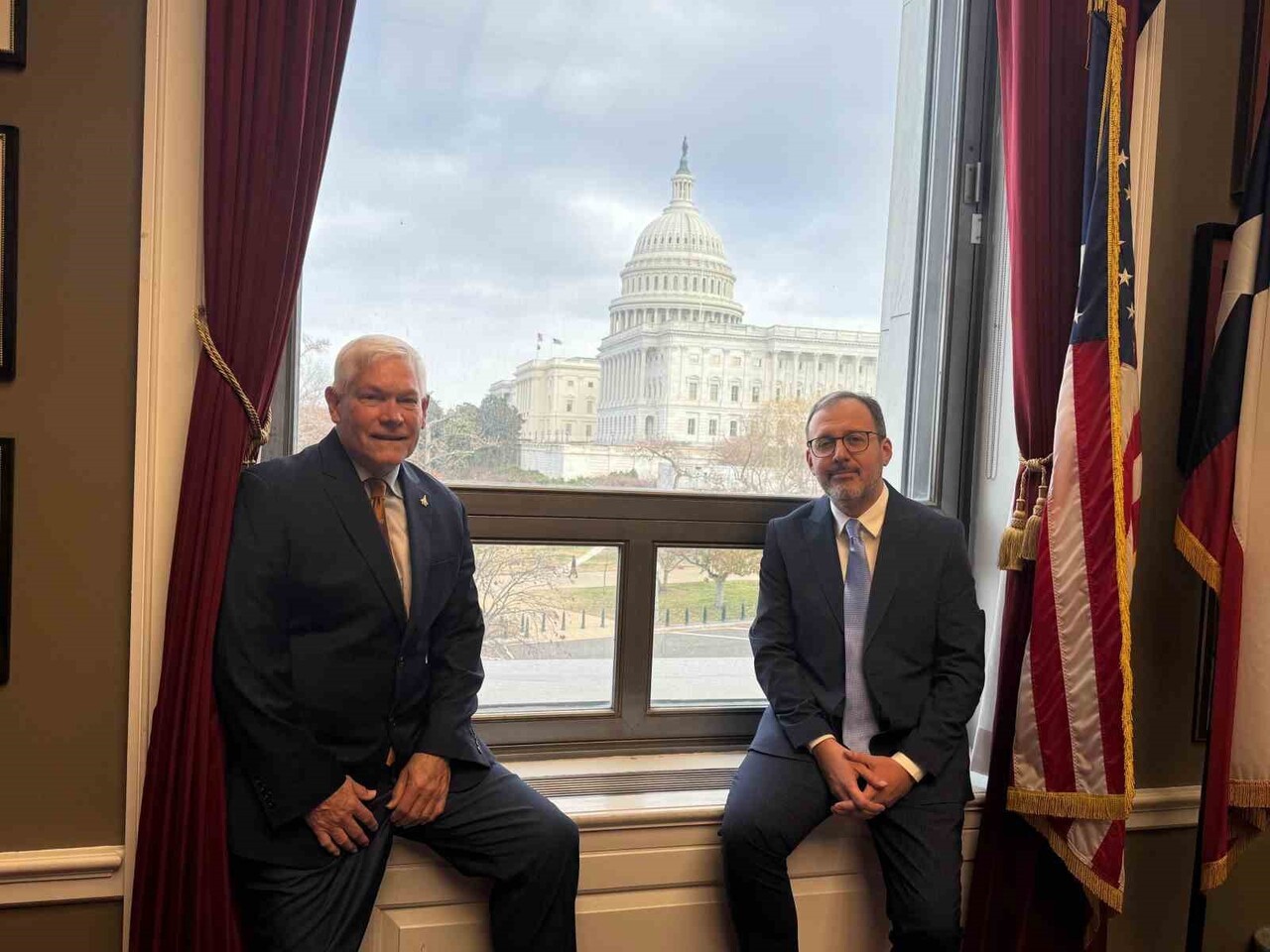 ABD TEMSİLCİLER MECLİSİ VE SENATO ÜYELERİ İLE DE GÖRÜŞMELER GERÇEKLEŞTİREN DR. KASAPOĞLU...