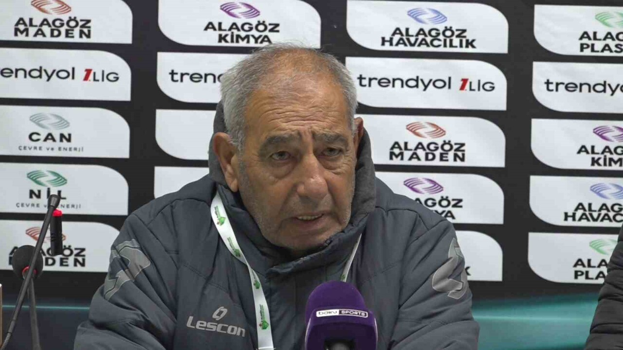 ADANA DEMİRSPOR TEKNİK DİREKTÖRÜ KUBİLAYHAN YÜCEL AÇIKLAMALARDA BULUNDU