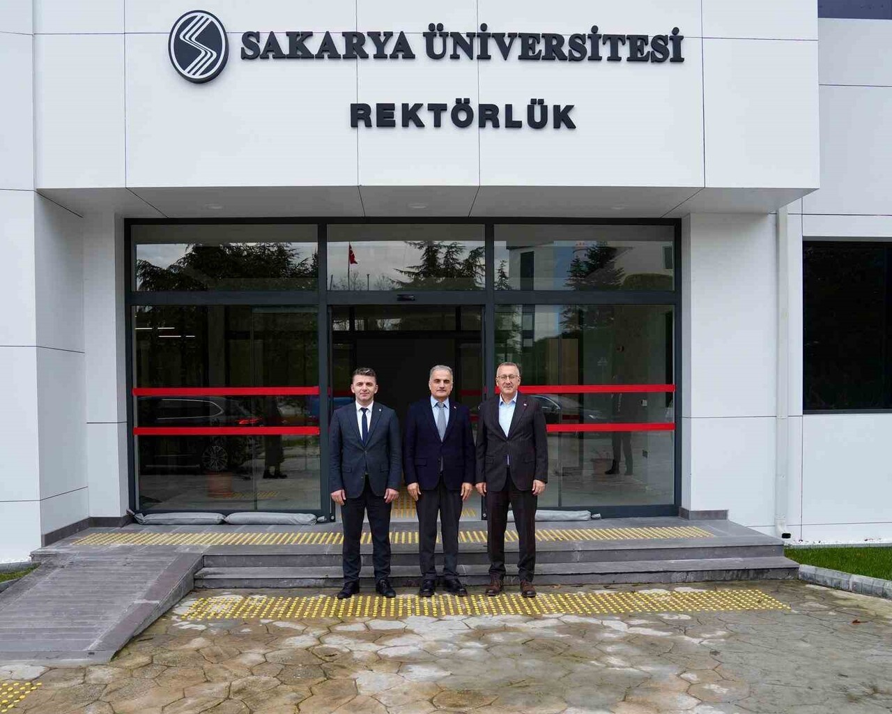 ADAPAZARI BELEDİYESİ İLE SAKARYA ÜNİVERSİTESİ (SAÜ) ARASINDA İMZALANAN PROTOKOLLE, ÜNİVERSİTE...