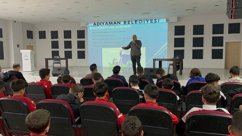 ADIYAMAN BELEDİYESPOR’UN ALTYAPISINDA YER ALAN SPORCULARA YÖNELİK SAĞLIK BİLGİLENDİRME PROGRAMI...