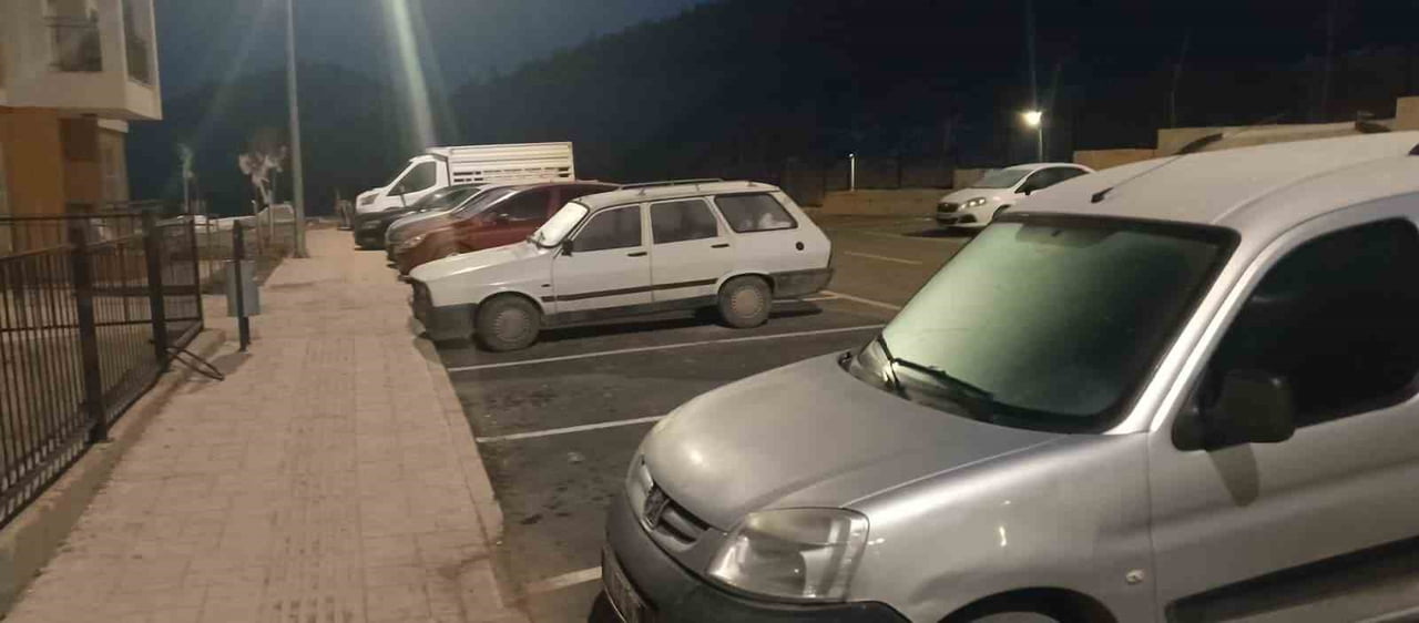 ADIYAMAN’IN GÖLBAŞI İLÇESİNDE HAVA SICAKLIKLARININ MEVSİM NORMALLERİNİN ALTINDA SEYRETMESİ...