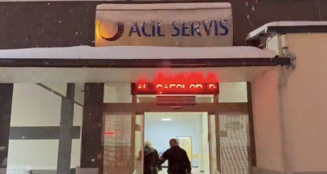 ADIYAMAN’IN KAHTA İLÇESİNDE BİR KİŞİ SOBADAN SIZAN KARBONDİOKSİT GAZINDAN ZEHİRLENEREK HAYATINI...