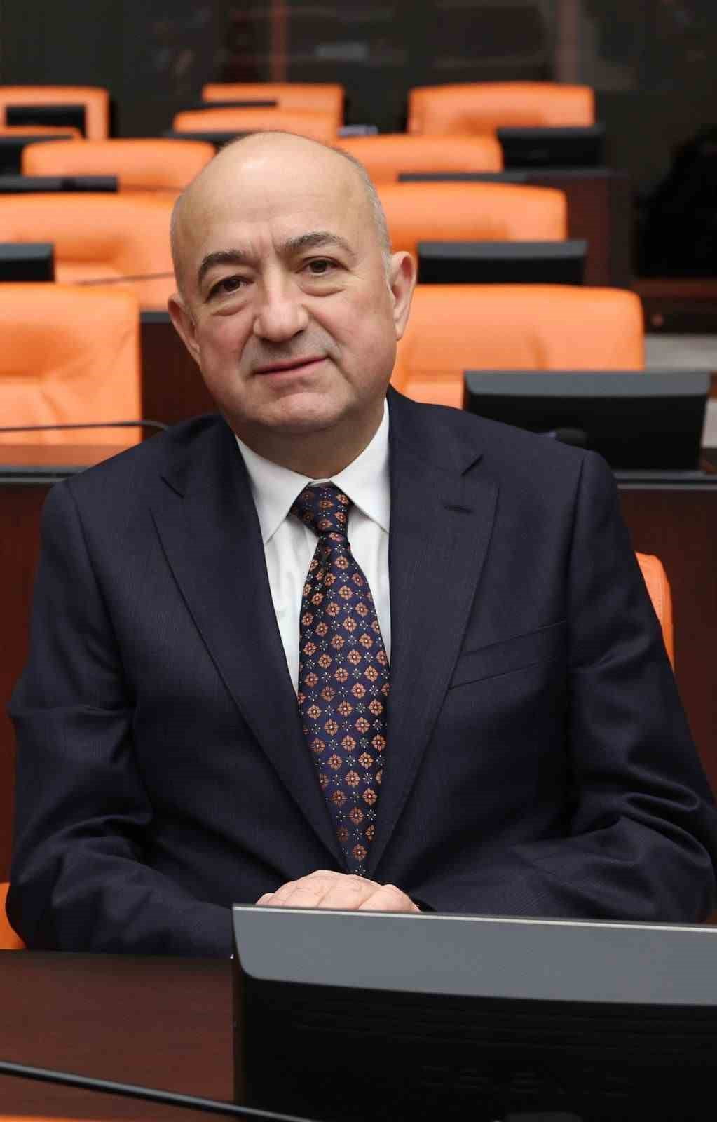 AK PARTİ ÇANAKKALE MİLLETVEKİLİ AYHAN GİDER, "2026 YILI; KAZANIMLARIMIZI BÜYÜTTÜĞÜMÜZ, GELECEĞE...