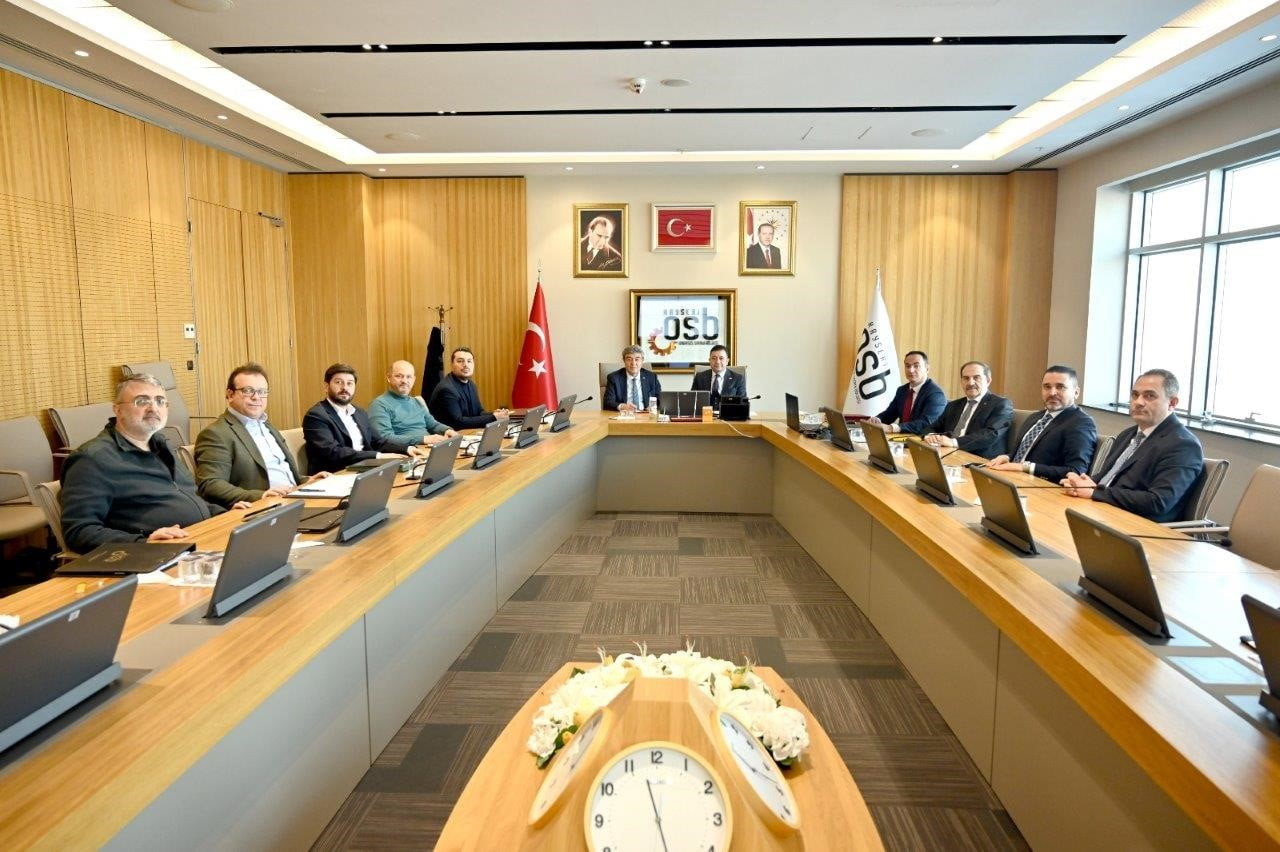 AK PARTİ MKYK ÜYESİ VE KAYSERİ MİLLETVEKİLİ DURSUN ATAŞ, KAYSERİ ORGANİZE SANAYİ BÖLGESİ HAFTALIK...