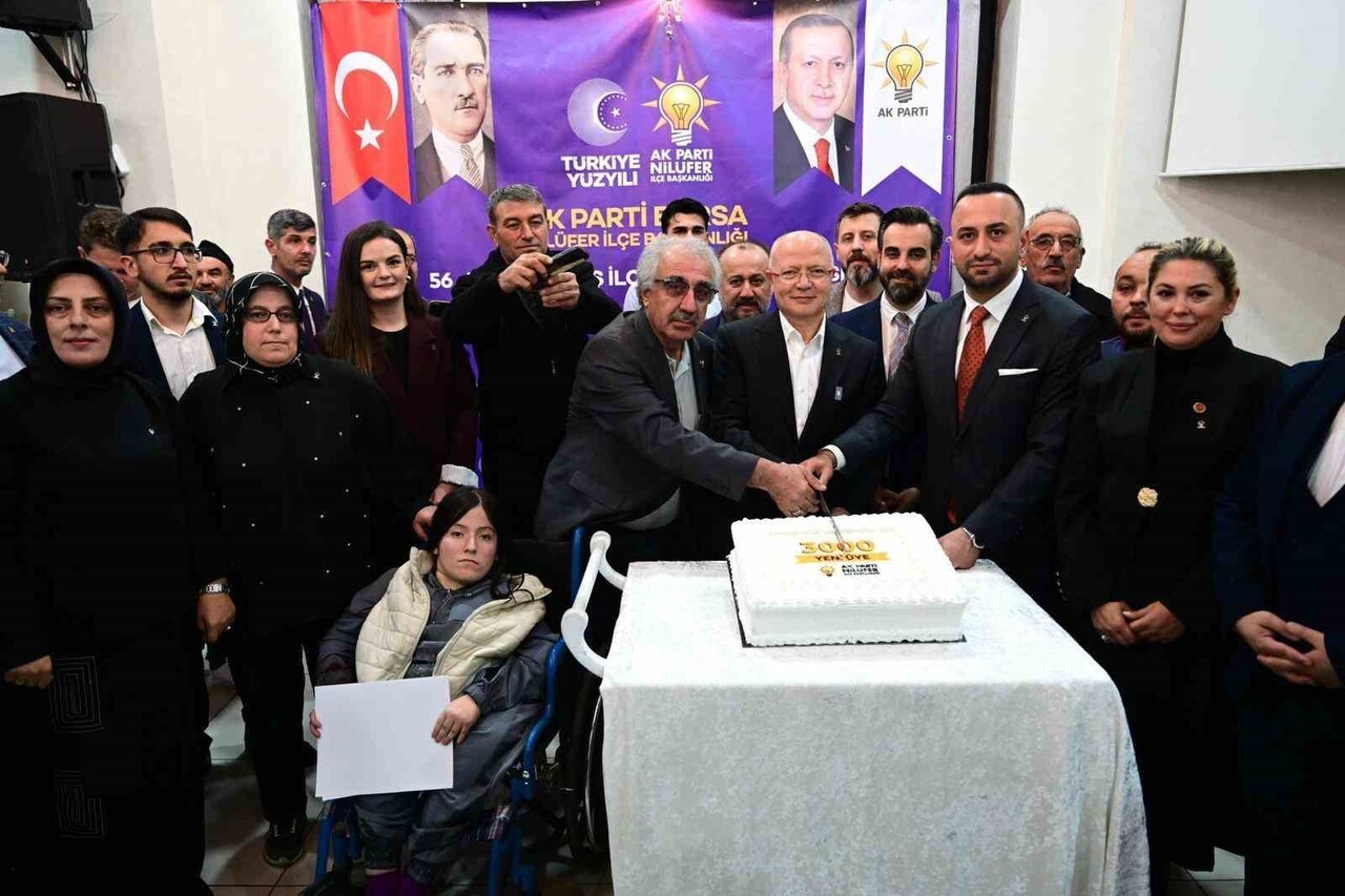 AK PARTİ NİLÜFER İLÇE DANIŞMA MECLİSİ TOPLANTISI, TEŞKİLAT MENSUPLARININ GENİŞ KATILIMIYLA...