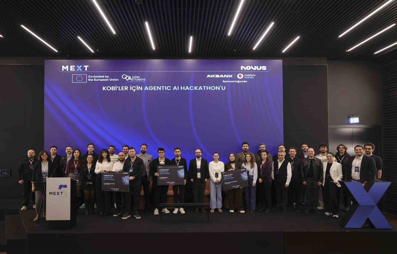AKBANK'IN DESTEĞİYLE MEXT VE NOVUS TARAFINDAN DÜZENLENEN ‘KOBİ'LER İÇİN AGENTİC AI HACKATHONU'...