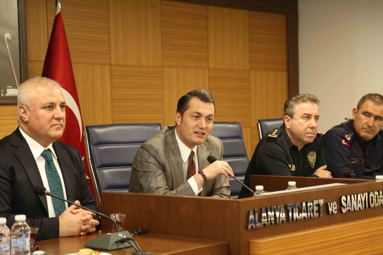 ALANYA TİCARET VE SANAYİ ODASI (ALTSO) ARALIK AYI OLAĞAN MECLİS TOPLANTISI MECLİS BAŞKANI MEHMET...