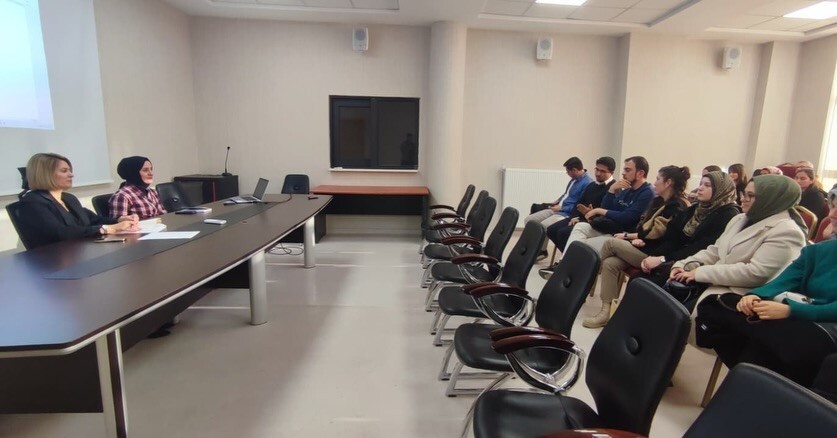 ALTINTAŞ’TA 8. SINIF ÖĞRENCİLERİNİN AKADEMİK BAŞARISI MASAYA YATIRILDI