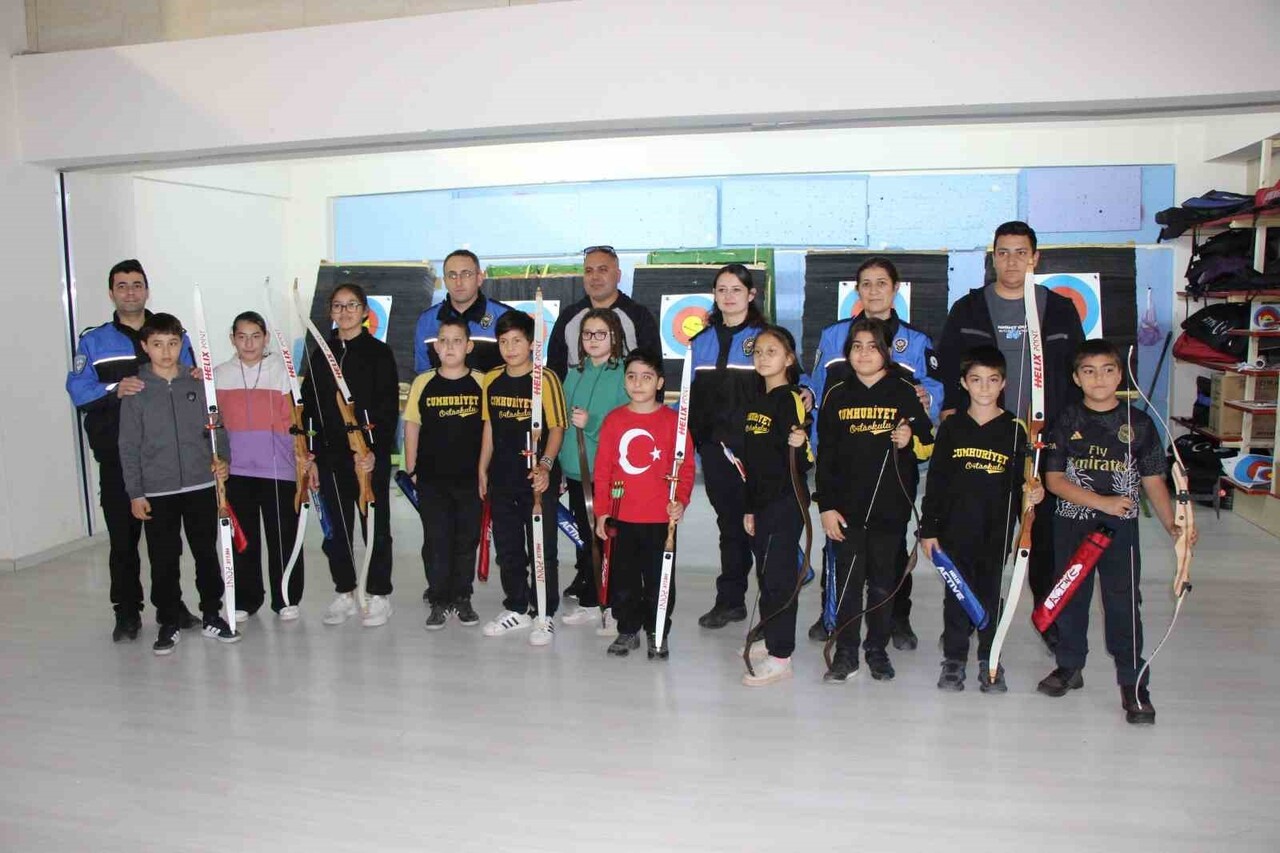 AMASYA EMNİYET MÜDÜRLÜĞÜ "GELECEĞİMİZİ İNŞA EDİYORUZ" PROJESİ KAPSAMINDA SEÇİLEN 15 ÇOCUĞUN SOSYAL...