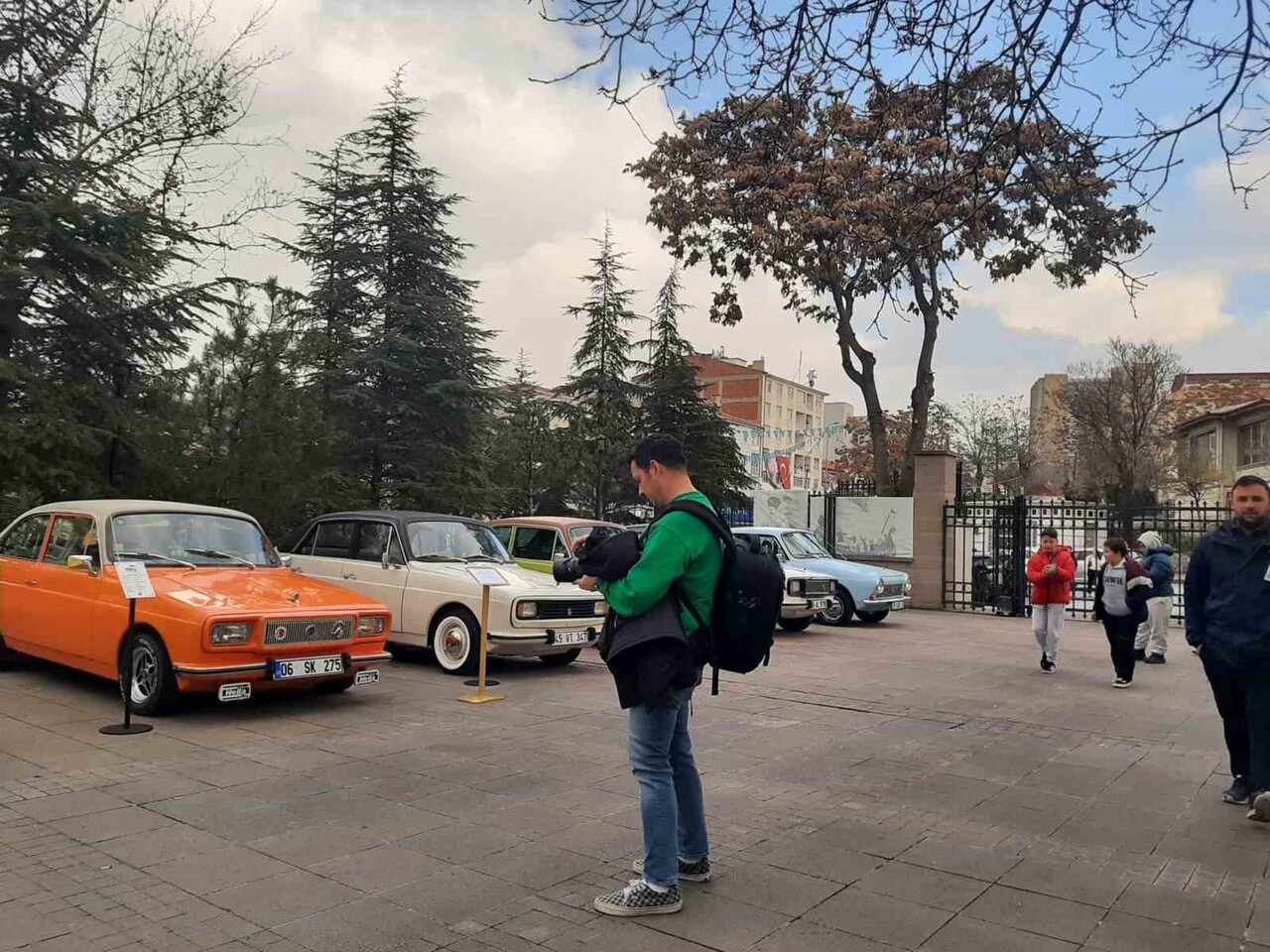 ANADOL ARAÇLARININ SERGİLENDİĞİ 'ANADOL'UN DOĞUŞU SERGİSİ' ZİYARETE AÇILDI