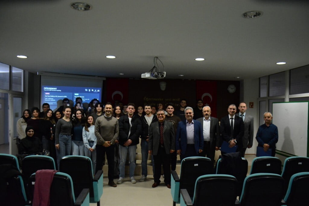 ANADOLU ÜNİVERSİTESİ EĞİTİM FAKÜLTESİ TARAFINDAN DÜZENLENEN "ÇOCUK HAKLARI VE GÜNCEL SORUNLAR"...