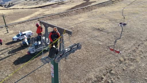 Antalya'da gerçeğini aratmayan teleferik kurtarma tatbikatı