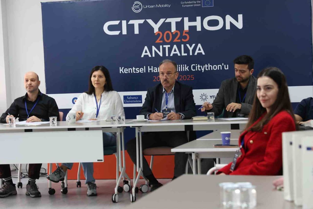ANTALYA BÜYÜKŞEHİR BELEDİYESİ, "KENTSEL HAREKETLİLİK CİTYHONU ANTALYA 2025" ETKİNLİĞİNE EV...