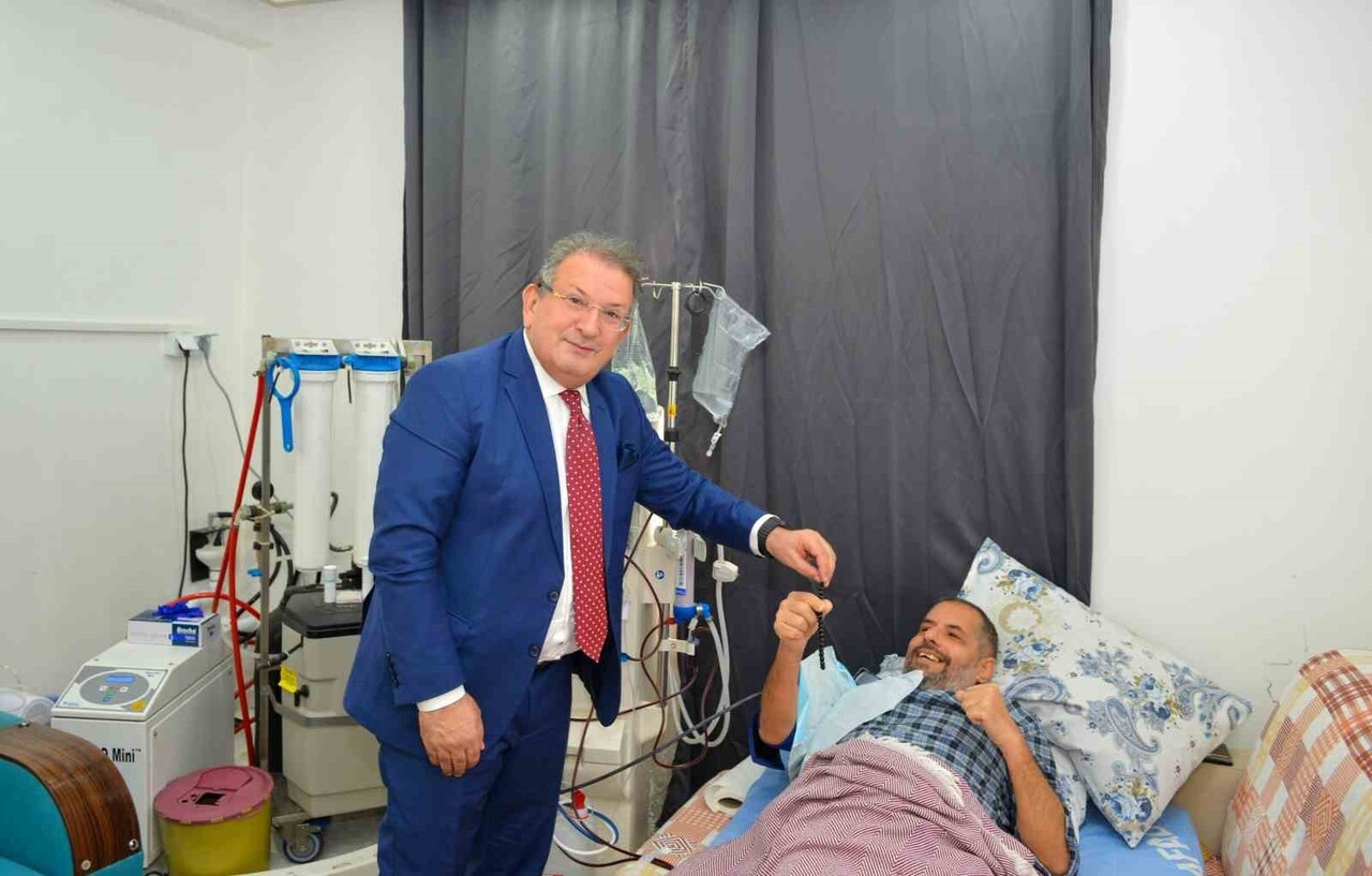 ANTALYA EĞİTİM VE ARAŞTIRMA HASTANESİ TARAFINDAN HAYATA GEÇİRİLEN EVDE DİYALİZ PROJESİ, KRONİK...